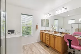 10754 Towerbridge Cir, Highlands Ranch, CO 80130 - Photo 18