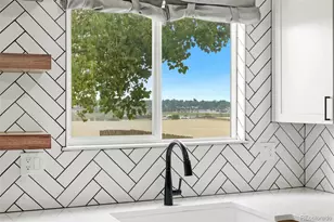 3319 E 108th Ave, Northglenn, CO 80233 - Photo 6