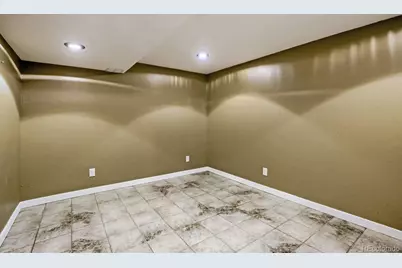 1021 Townley Circle, Longmont, CO 80501 - Photo 20