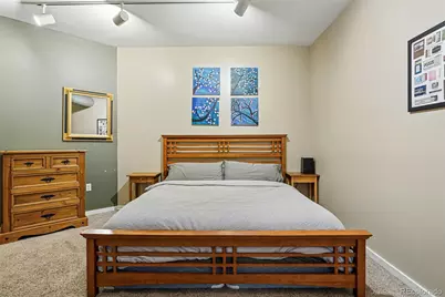 2400 N Broadway #4, Denver, CO 80205 - Photo 18