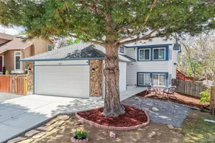 3663 S Flanders St, Aurora, CO 80013 - Photo 2