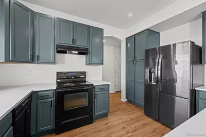 18605 E 47th Avenue, Denver, CO 80249 - Photo 12