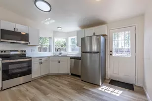 5470 Magnolia St, Commerce City, CO 80022 - Photo 10