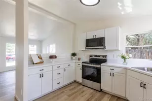 5470 Magnolia St, Commerce City, CO 80022 - Photo 4