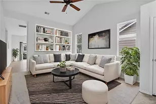 1201 S Fultondale Ct, Aurora, CO 80018 - Photo 1