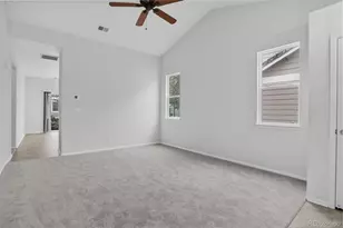 1201 S Fultondale Ct, Aurora, CO 80018 - Photo 6