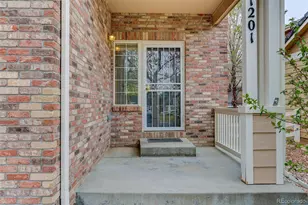 1201 S Fultondale Ct, Aurora, CO 80018 - Photo 2