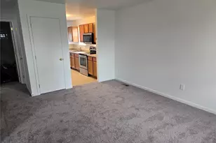 55606 E 28th Pl, Strasburg, CO 80136 - Photo 2