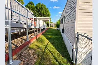 1801 W 92nd Avenue, Federal Heights, CO 80260 - Photo 16