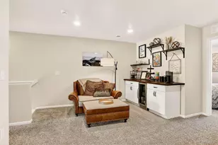 22241 E 7th Pl, Aurora, CO 80018 - Photo 18