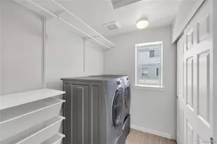 9811 E 56th Pl, Denver, CO 80238 - Photo 18