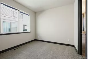 5920 N Perth St, Aurora, CO 80019 - Photo 18