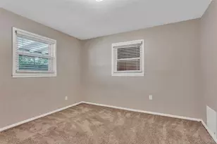 1215 Yuba St, Aurora, CO 80011 - Photo 10