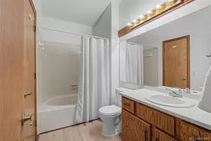 18624 E Saratoga Pl, Aurora, CO 80015 - Photo 24