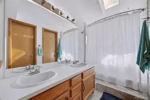 9222 Crestmore Way, Highlands Ranch, CO 80126 - Photo 30
