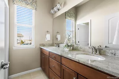 16320 Paris Way, Brighton, CO 80602 - Photo 8