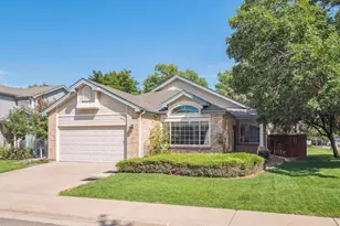 2242 S Moline Ct, Aurora, CO 80014 - Photo 1