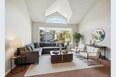 2242 S Moline Court, Aurora, CO 80014 - Photo 2