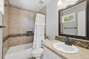 15718 E Prentice Dr, Centennial, CO 80015 - Photo 18