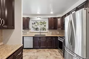 3851 S Hillcrest Dr, Denver, CO 80237 - Photo 10