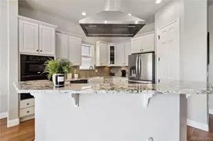 11571 Chambers Dr, Commerce City, CO 80022 - Photo 10