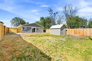 3130 W Longfellow Pl, Denver, CO 80221 - Photo 16