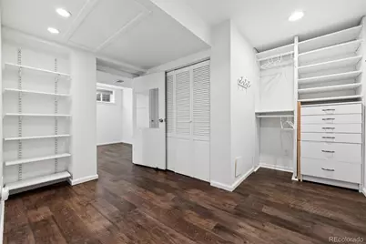 8869 E Mineral Place, Centennial, CO 80112 - Photo 32