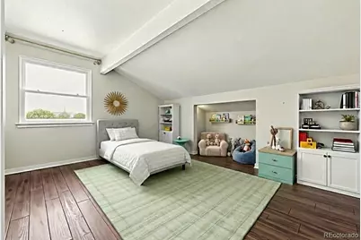 8869 E Mineral Place, Centennial, CO 80112 - Photo 18