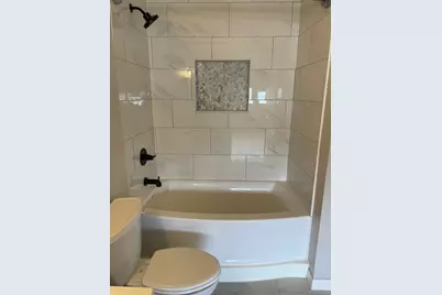 100 W Park Avenue #201, Denver, CO 80205 - Photo 8