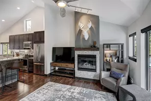 216 Village Point Dr, Breckenridge, CO 80424 - Photo 6