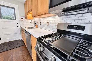 4055 S Hazel Ct, Englewood, CO 80110 - Photo 4