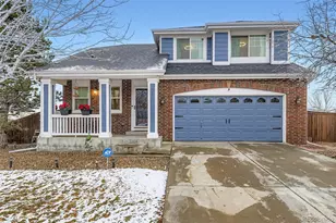 4852 S Fultondale Way, Aurora, CO 80016 - Photo 2