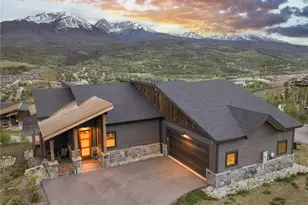 27 Fly Caster Ln, Silverthorne, CO 80498 - Photo 2