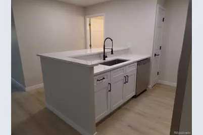 2880 S Locust Street #303S, Denver, CO 80222 - Photo 8