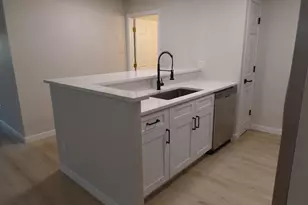 2880 S Locust St, Denver, CO 80222 - Photo 8