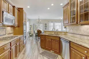 8827 E 151st Ct, Thornton, CO 80602 - Photo 12