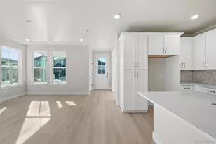 7361 Goldbloom Ln, Littleton, CO 80125 - Photo 8