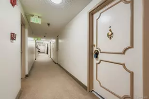 8060 E Girard Ave, Denver, CO 80231 - Photo 16