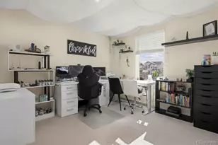 322 N Patsburg St, Aurora, CO 80018 - Photo 20