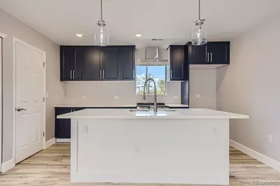 3227 N Steele Street, Denver, CO 80205 - Photo 8