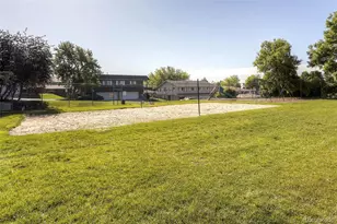 9859 Croke Dr, Denver, CO 80260 - Photo 14