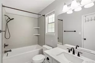 9352 Balsam Ct, Highlands Ranch, CO 80126 - Photo 12