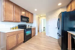 24643 E Whitaker Dr, Aurora, CO 80016 - Photo 14