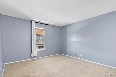 2301 E Fremont Avenue #Y06, Centennial, CO 80122 - Photo 12