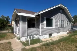 162 Hazel Ct, Denver, CO 80219 - Photo 2