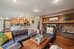 2490 S Holly Pl, Denver, CO 80222 - Photo 14