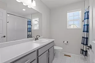 4460 N Quatar Ct, Aurora, CO 80019 - Photo 32