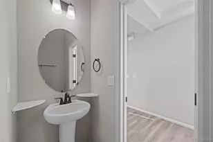 4460 N Quatar Ct, Aurora, CO 80019 - Photo 22