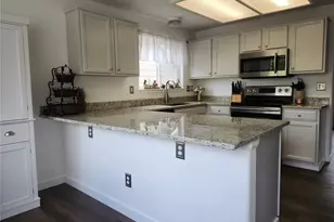 21924 E Lake Ave, Aurora, CO 80015 - Photo 12