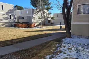 1050 S Monaco Parkway, Denver, CO 80224 - Photo 2